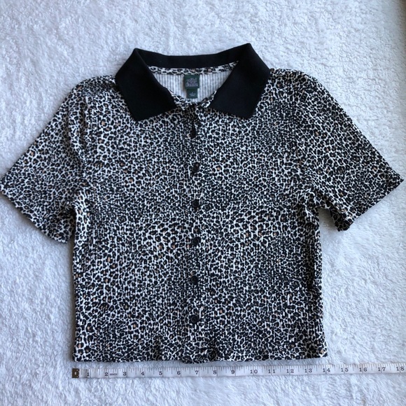 Ribbed Cheetah Print Collared Shirt - Picture 1 of 5